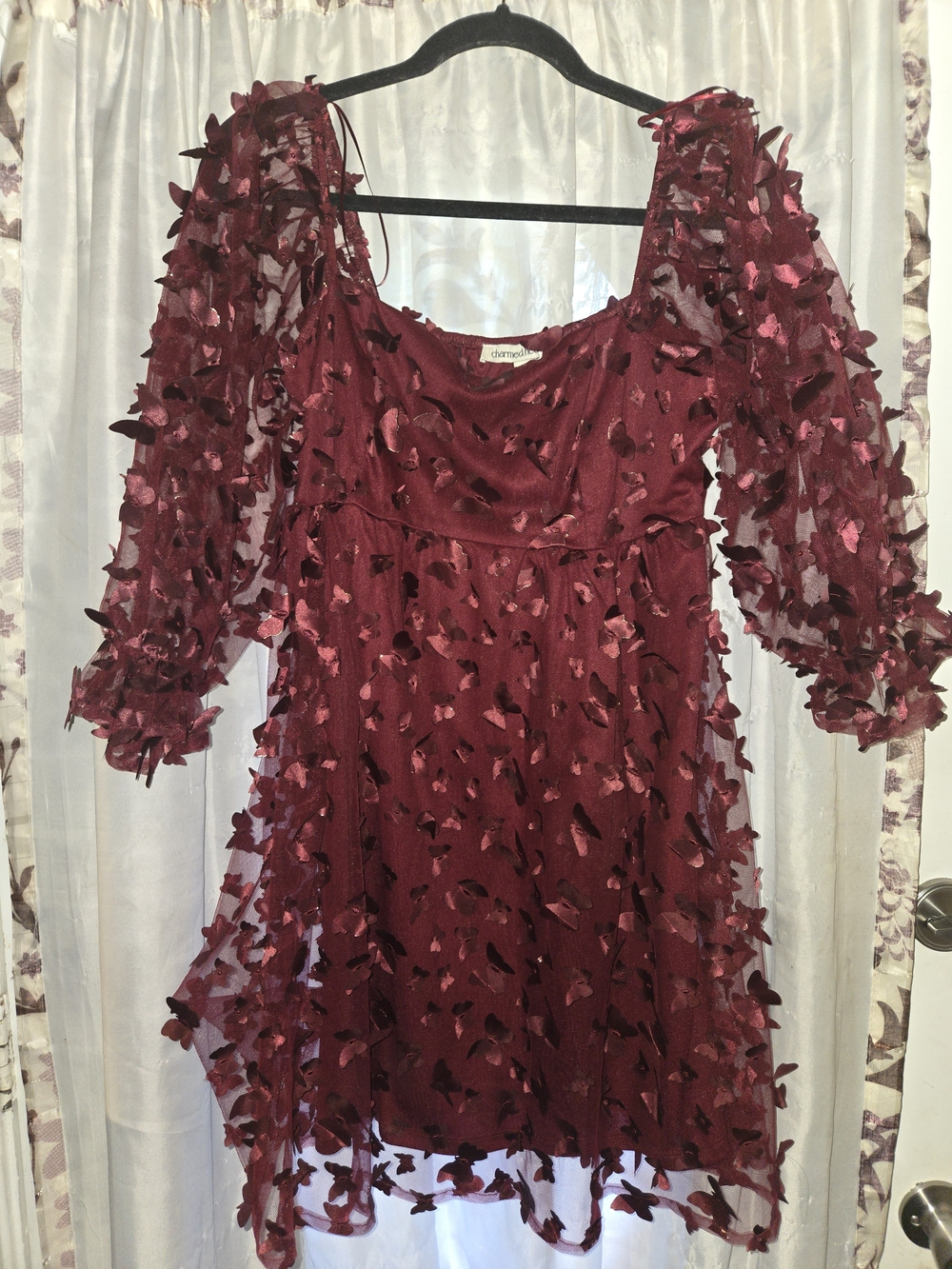Textured Burgundy Puff-Sleeve Midi Dress